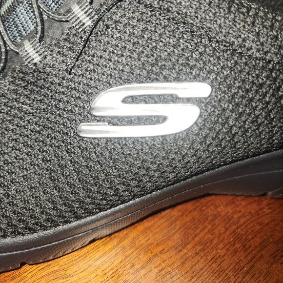 Skechers® Summits Women's Sneakers Size 10  ***laces have been cut*** - Picture 4 of 6